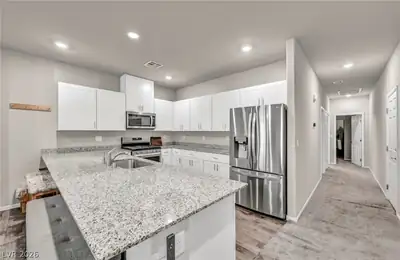 7554 Crested Moon Street, North Las Vegas, NV 89084 Kitchen
