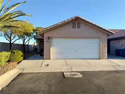 7001 Pindarri Way, Las Vegas