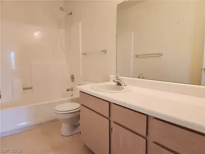 2016 Mesquite Lane 303, Laughlin, NV 89029 Primary Bathroom