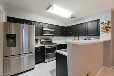 2036 Bavington Drive C Kitchen