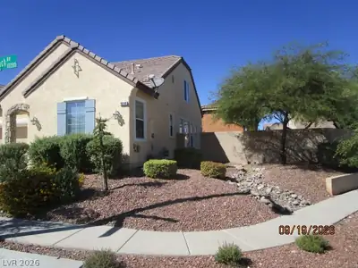 10248 Bayhead Beach Avenue, Las Vegas, NV 89135 Front of Structure