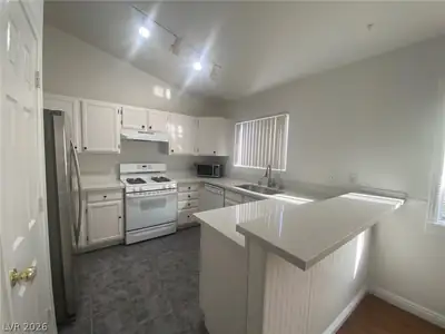 608 Maxley Court Kitchen