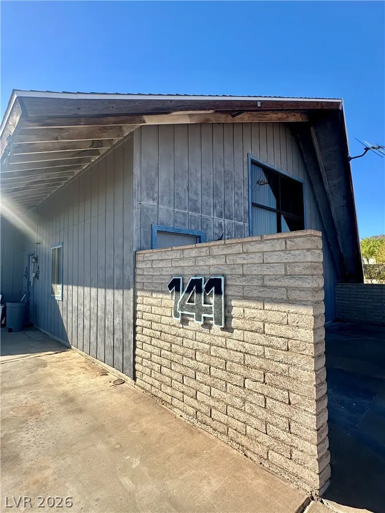 141 West Country Club Drive, Henderson, NV 89015