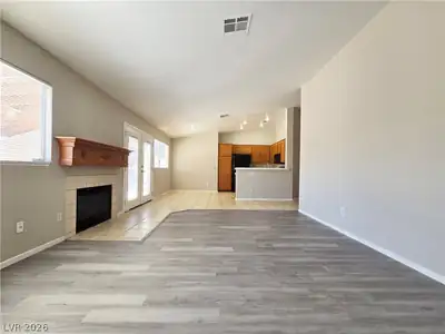 2115 Falcon Crest Avenue, North Las Vegas, NV 89031 