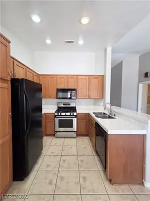 2115 Falcon Crest Avenue, North Las Vegas, NV 89031 