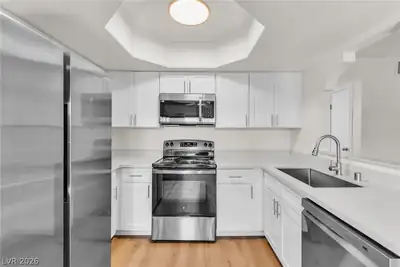 4706 Obannon Drive B, Las Vegas, NV 89102 Kitchen