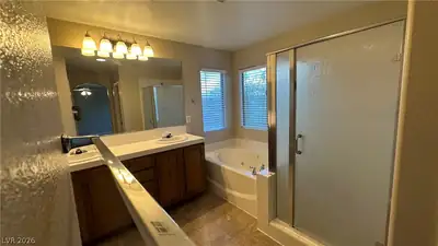 2727 Promontory Vista Place, Las Vegas, NV 89142 Primary Bathroom