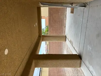 10160 HOLLIS MOUNTAIN Avenue Patio
