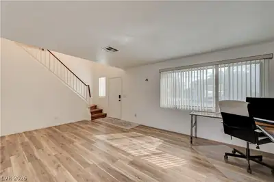 4713 Sun Glory Court, Las Vegas, NV 89130 Living Room