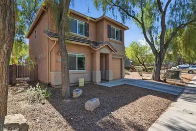 5185 Starter Avenue, Las Vegas, NV 89156 Front of Structure