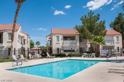 4854 Nara Vista Way 202, Las Vegas, NV 89103 Pool