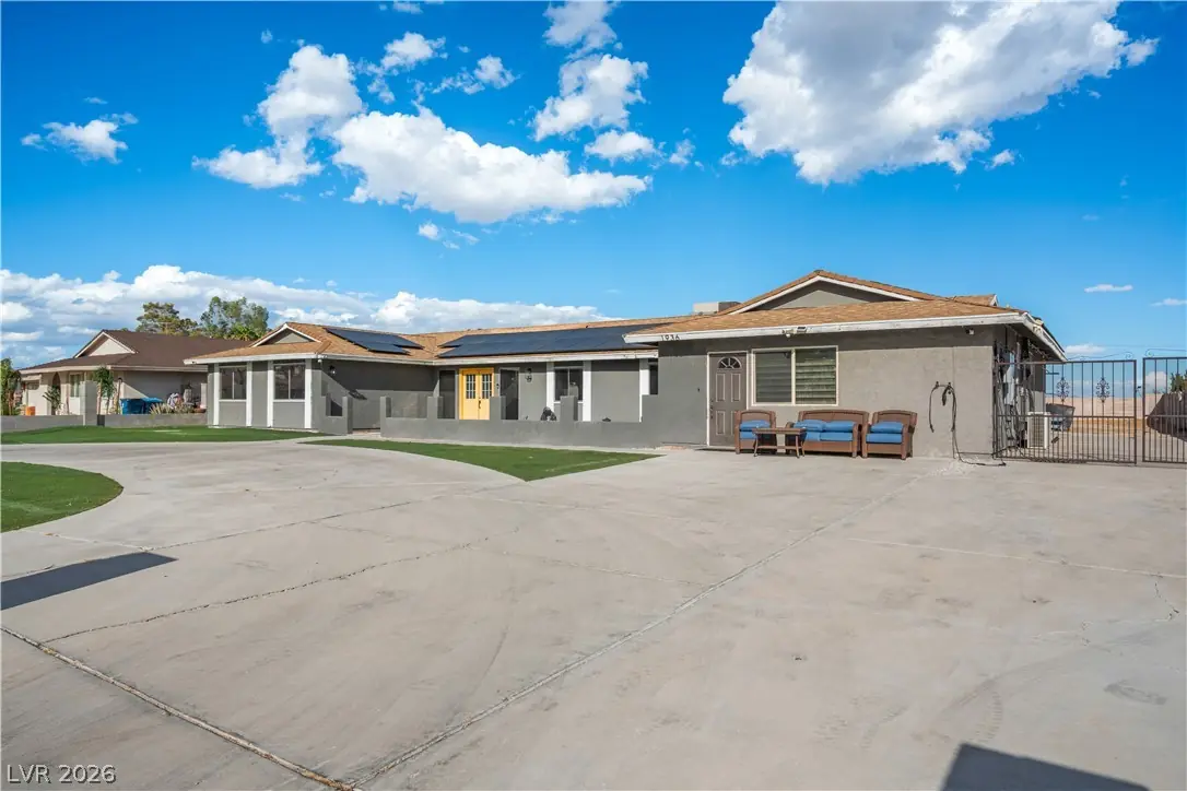 1936 Casa Vista Drive, Las Vegas, NV 89146