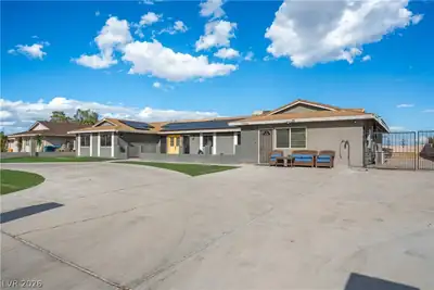1936 Casa Vista Drive Las Vegas, NV 89146