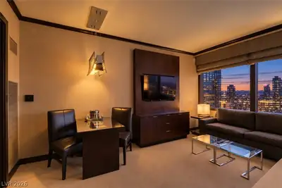 2600 HARMON Avenue 16011, Las Vegas, NV 89109 Living Room