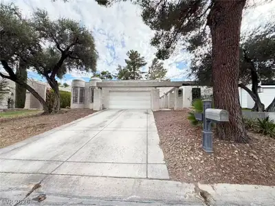3174 Bel Air Drive, Las Vegas