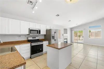 3731 Shadow Tree Street, North Las Vegas, NV 89032 Kitchen