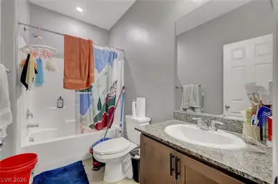 1285 Raritan Place, Henderson, NV 89002 Bathroom