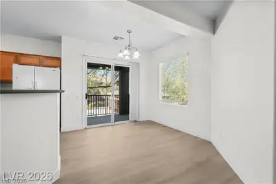 8324 West Charleston Boulevard 2038, Las Vegas, NV 89117 Dining Area
