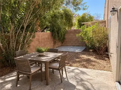 9745 Wailings Avenue, Las Vegas, NV 89148 Patio
