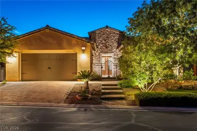 27 Contrada Fiore Drive, Henderson