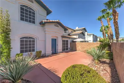 8136 Autumn Star Avenue, Las Vegas