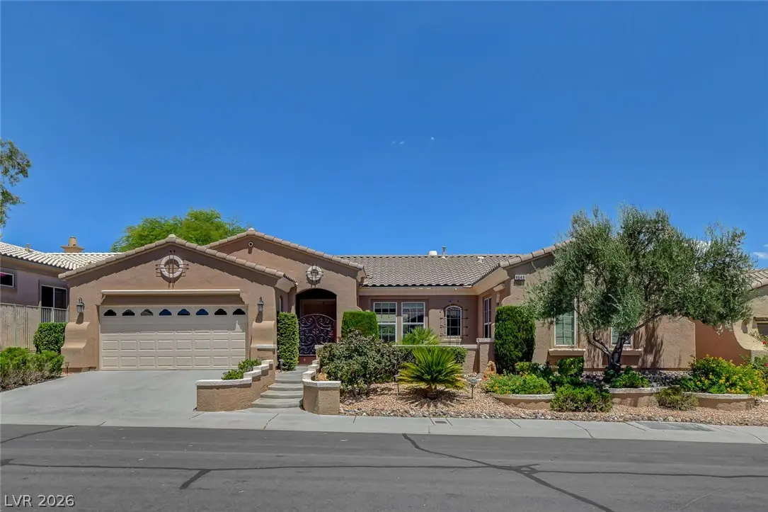 4648 Riva De Romanza Street