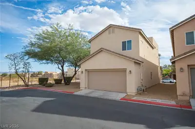 8904 Harmony Hall Avenue, Las Vegas, NV 89178 Front of Structure