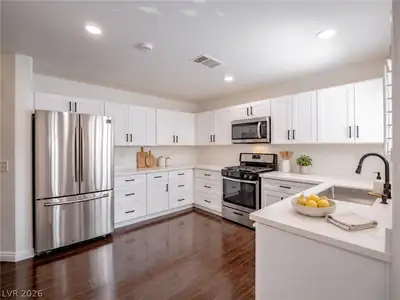 6524 Roundstone Bog Avenue, Las Vegas