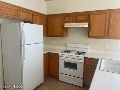 3421 Rose Valley Street Kitchen