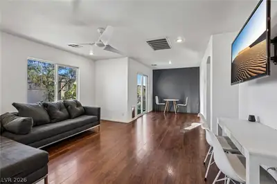 6693 Oxendale Avenue, Las Vegas, NV 89139 Living Room