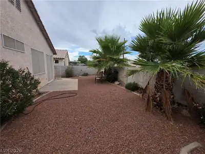 1251 Desert Solitude Street, Las Vegas, NV 89110 Yard