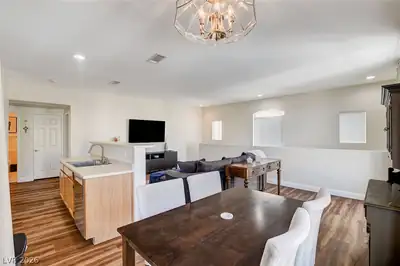 1520 Ruby Cliffs Lane 203 Dining Area