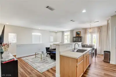 1520 Ruby Cliffs Lane 203 Kitchen