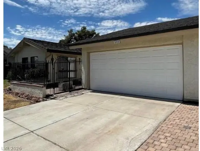 600 Woodmount Drive