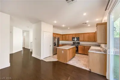 9694 Dieterich Avenue Kitchen