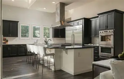 8255 Canyon Tree Court, Las Vegas, NV 89113 Kitchen
