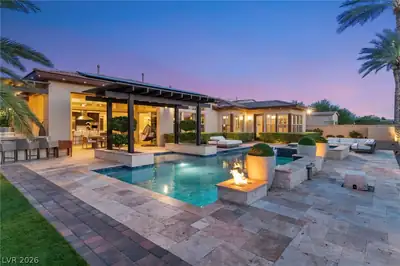 8255 Canyon Tree Court, Las Vegas, NV 89113 Pool