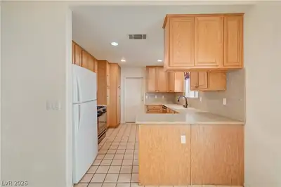 5424 Tassara Way 102 Kitchen