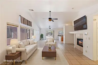 4043 Lilac Creek Court Las Vegas, NV 89122