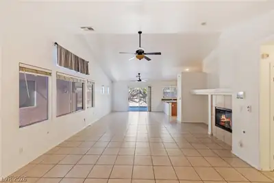 4043 Lilac Creek Court, Las Vegas, NV 89122 Living Room