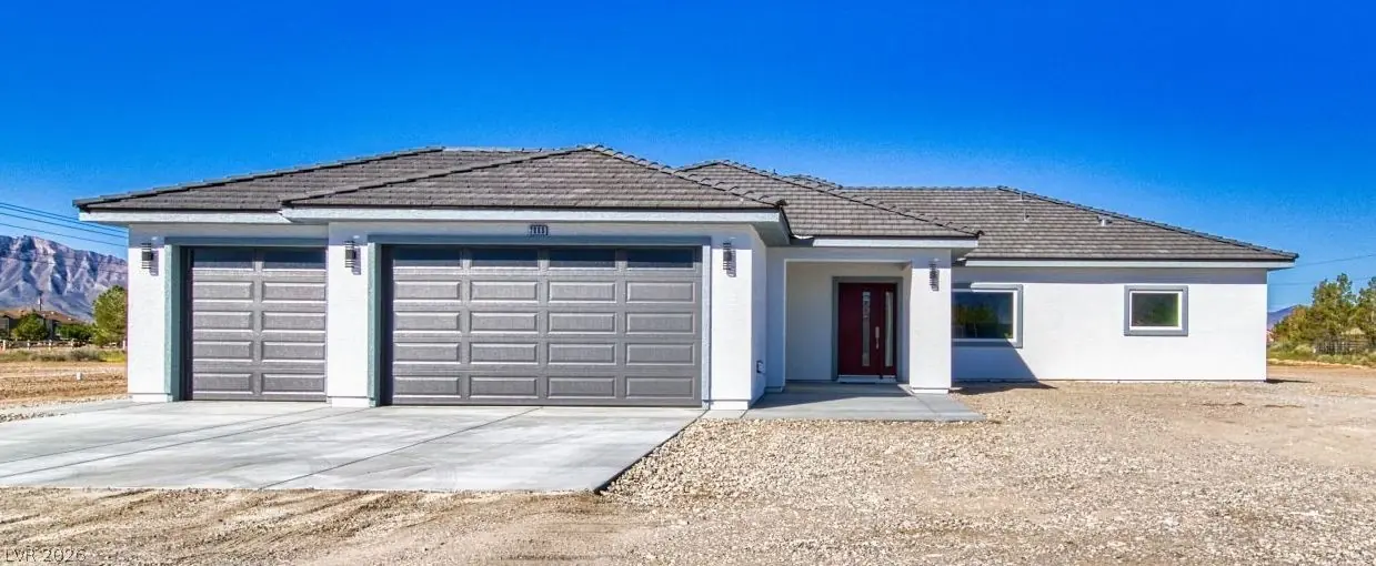 2880 South Red Rock