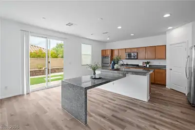 705 Gulf Pearl Drive, Henderson, NV 89002 Kitchen