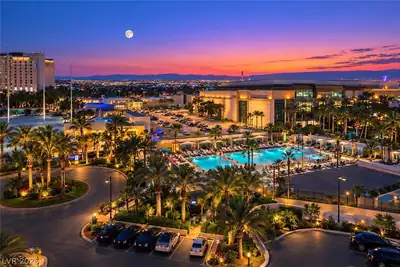145 East HARMON Avenue 404 Las Vegas, NV 89109