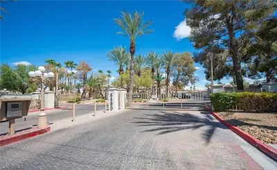 6480 Annie Oakley Drive 213, Las Vegas, NV 89120 Front of Structure