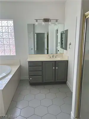 2164 Lone Desert Street Primary Bathroom