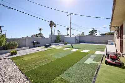 609 Van Ert Avenue, North Las Vegas, NV 89030 Yard