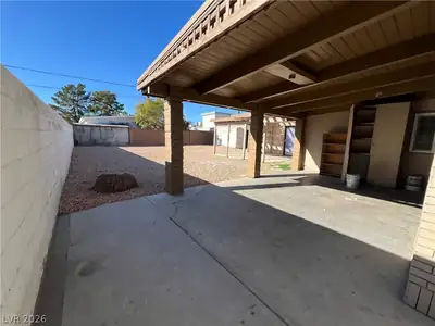1304 Wengert Avenue, Las Vegas, NV 89104 Patio
