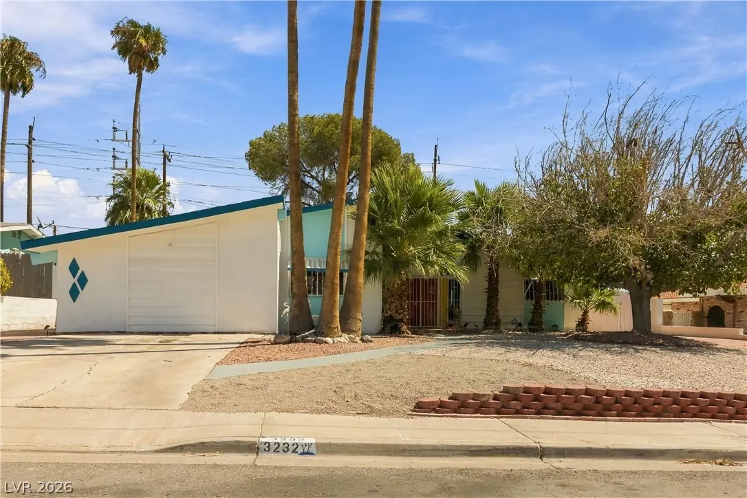 3232 Pawnee Drive, Las Vegas, NV 89169