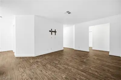 3151 Soaring Gulls Drive 1060 