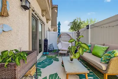 206 Callen Falls Avenue 1514, Henderson, NV 89011 Patio